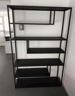 Stevige zwarte metalen kast, Huis en Inrichting, Kasten | Stellingkasten, Ophalen, Zo goed als nieuw