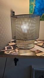 Metalen lamp met prachtig lichtpatroon, Huis en Inrichting, Lampen | Tafellampen, Ophalen, Zo goed als nieuw, Minder dan 50 cm