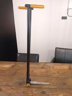 Fiskars snoei en heggeschaar, Ophalen, Zo goed als nieuw, Elektrisch