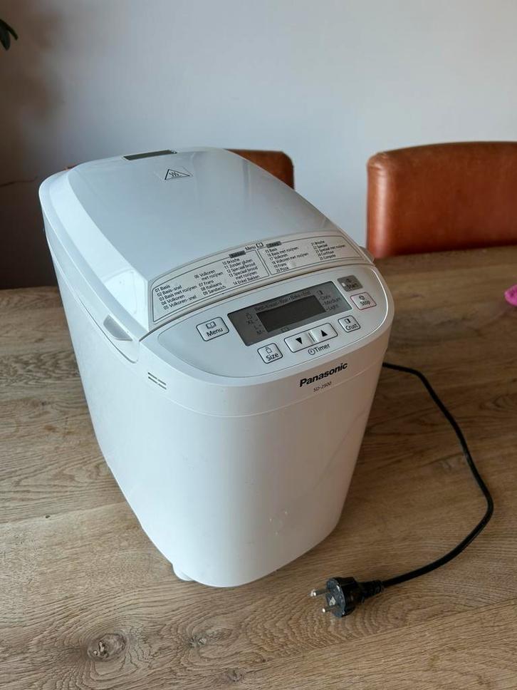 Broodbakmachine Panasonic SD-2500, Witgoed en Apparatuur, Broodbakmachines, Zo goed als nieuw, Ophalen