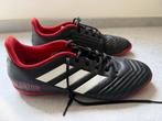 Adidas Predator zaalschoenen maat 46, Ophalen of Verzenden, Zo goed als nieuw, Sportschoenen, Zwart