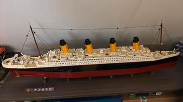 Lego Titanic ( icons ) beschikbaar voor biedingen