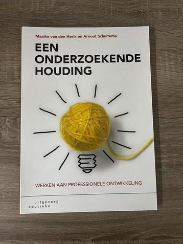 Een onderzoekende houding - boek Social Work