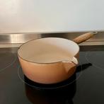 Gietijzeren Le Creuset steelpan - Ø 22cm, Huis en Inrichting, Keuken | Potten en Pannen, Gebruikt, Ophalen of Verzenden, Koekenpan of Braadpan