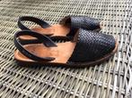 Sandalen, Spaanse Menorquinas mt 38 zwart 100 % Leer, Kleding | Dames, Schoenen, Ophalen of Verzenden, Zo goed als nieuw, Zwart