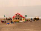 Playmobil stal/manege mét trailer, Ophalen of Verzenden, Gebruikt