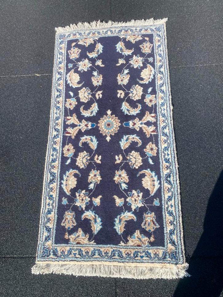 Iran Nain Tapijt - Handgeknoopt Bloemmotief, Antiek en Kunst, Antiek | Kleden en Textiel, Ophalen of Verzenden