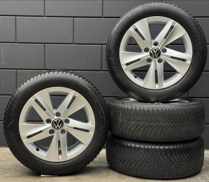 Originele 16 inch VW Golf 8 Norfolk 5x112 ET48 All Season, Auto-onderdelen, Banden en Velgen, Banden en Velgen, All Season, 16 inch
