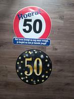 2x grote geplastificeerde borden 50 jaar, Abraham, Sarah, Ophalen, Zo goed als nieuw, Versiering, Abraham of Sarah