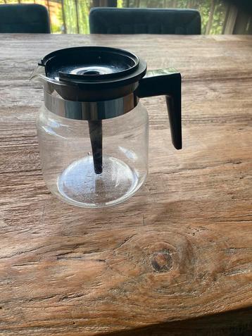 Moccaster koffiekan beschikbaar voor biedingen