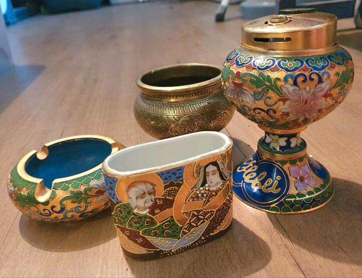 Chinese vintage emaille asbak, aansteker en sigarettenbakje, Antiek en Kunst, Antiek | Emaille, Ophalen of Verzenden