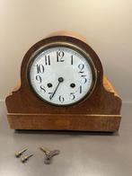 Antieke schouwklok met sleutel, Ophalen of Verzenden