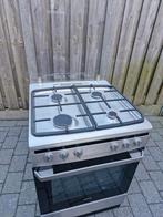 Gasfornuis rvs met Electrice oven alle opties bezorgen kan, Witgoed en Apparatuur, Fornuizen, Ophalen, 4 kookzones, Zo goed als nieuw