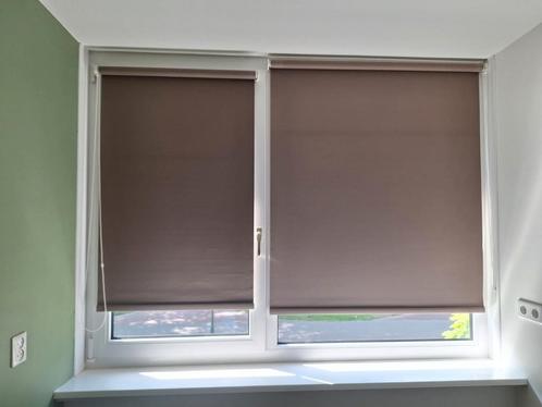 Verduisterende rolgordijnen bruin/taupe verschillende maten, Huis en Inrichting, Stoffering | Gordijnen en Lamellen, Gebruikt