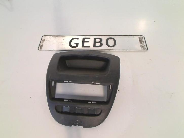 MIDDENCONSOLE Toyota Aygo (B10) (01-2005/05-2014), Auto-onderdelen, Interieur en Bekleding, Toyota, Gebruikt