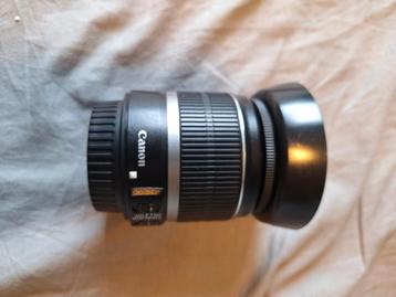 Canon EFS 18-55 lens, inclusief EW-60C zonnekap beschikbaar voor biedingen