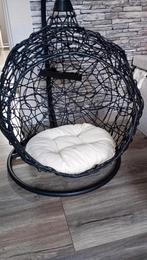 Zwarte rotan  hangstoel geferry wicker incl kussen, Ophalen of Verzenden