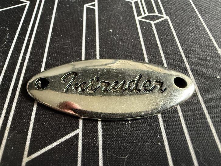 Metalen plaatje - Intruder, Motoren, Accessoires | Overige, Nieuw, Ophalen of Verzenden