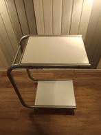 Tafeltje op wieltjes - 40x48x75 cm gratis, Ophalen, Minder dan 50 cm, Gebruikt, Minder dan 100 cm