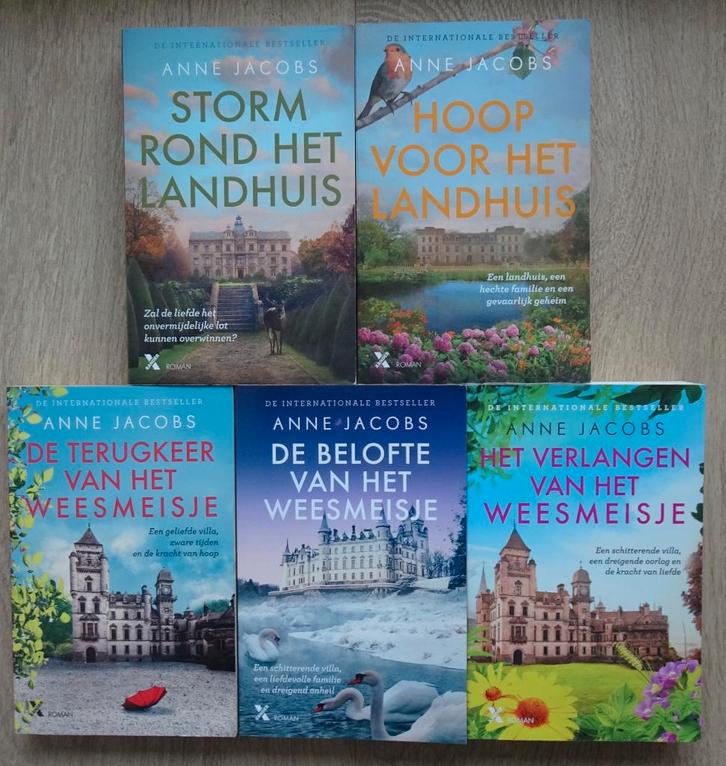 Anne Jacobs - Het landhuis 2 & 3, Het weesmeisje 4, 5 & 6, Boeken, Historische romans, Zo goed als nieuw, Ophalen