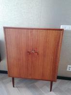 vintage Scand. design highboard met twee deuren en planken, Huis en Inrichting, 50 tot 100 cm, Met deur(en), 25 tot 50 cm, Gebruikt