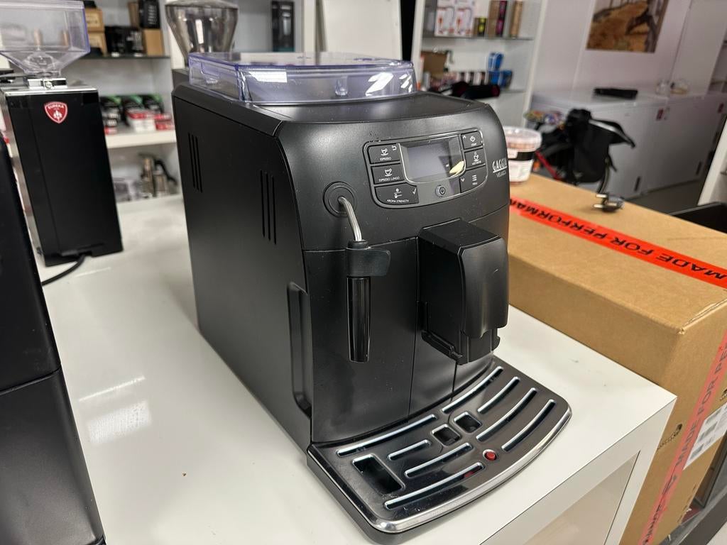 Gaggia Velasca Espressomachine, nieuw!, Witgoed en Apparatuur, Koffiezetapparaten, Nieuw, Koffiebonen, Espresso apparaat, 2 tot 4 kopjes