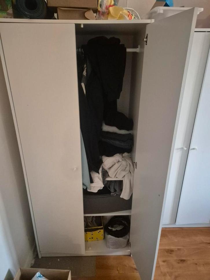 Ikea kledingkast - 2 deurs, Huis en Inrichting, Kasten | Kledingkasten, Gebruikt, 150 tot 200 cm, 50 tot 100 cm, 50 tot 75 cm