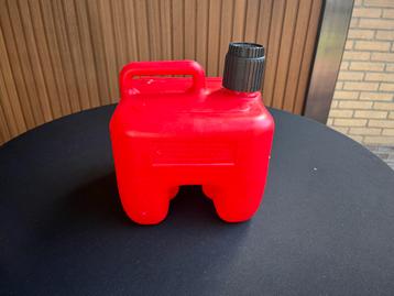 Reseve Jerrycan voor Boot - Brandstofopslag €5,- beschikbaar voor biedingen