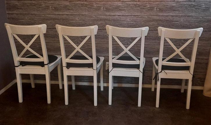 4 Witte Houten Stoelen - Mooie set!, Huis en Inrichting, Stoelen, Gebruikt, Vier, Hout, Wit, Ophalen