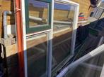 hardhouten kozijn met klapraam en dubbelglas., Ophalen, Gebruikt, Hout, Raamkozijn