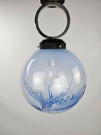 Italiaanse hanglamp van blauw glas met indruk, Minder dan 50 cm, Gebruikt, Ophalen of Verzenden, Glas