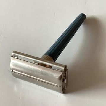 1987 GILLETTE G1000 SCHEERMES SLIM TWIST TTO ENGELAND beschikbaar voor biedingen