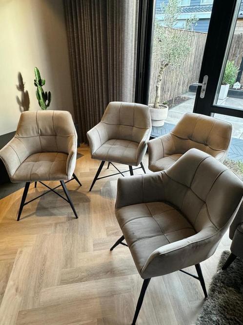 4 eetkamerstoelen, Huis en Inrichting, Stoelen, Zo goed als nieuw, Metaal, Ophalen