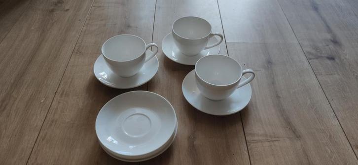 Cashmere Maxwell Williams Kopjes en Schotels, Huis en Inrichting, Keuken | Servies, Zo goed als nieuw, Kop(pen) en/of Schotel(s)