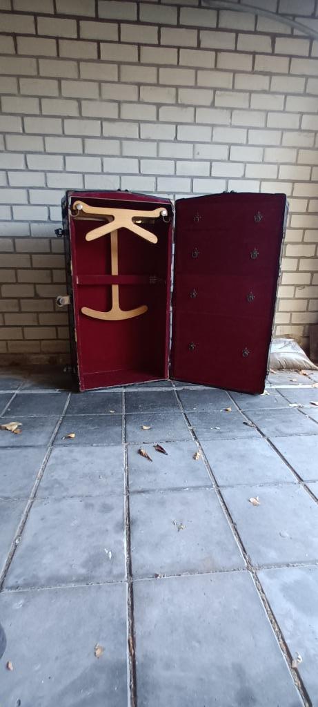 Bijzondere luxe hutkoffer, Antiek en Kunst, Curiosa en Brocante, Ophalen