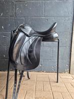 Brandt zadel 17.5 inch monoblad, Dieren en Toebehoren, Paarden en Pony's | Zadels, Ophalen, Gebruikt, Dressuur