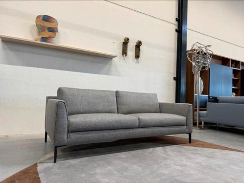 Nieuw Design on Stock Heelz 3 zits Bank Capri stof Chrome, Huis en Inrichting, Banken | Bankstellen, Nieuw, Rechte bank, Driepersoons