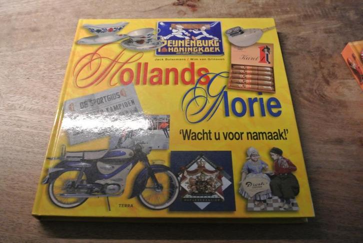 Boek Hollands Glorie, Verzamelen, Merken en Reclamevoorwerpen, Zo goed als nieuw, Reclamebord, Ophalen of Verzenden