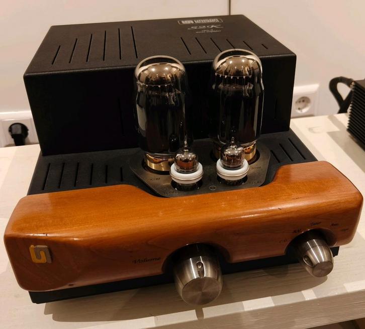 Unison Research S2K, Audio, Tv en Foto, Buizenversterkers, Versterker, Ophalen of Verzenden