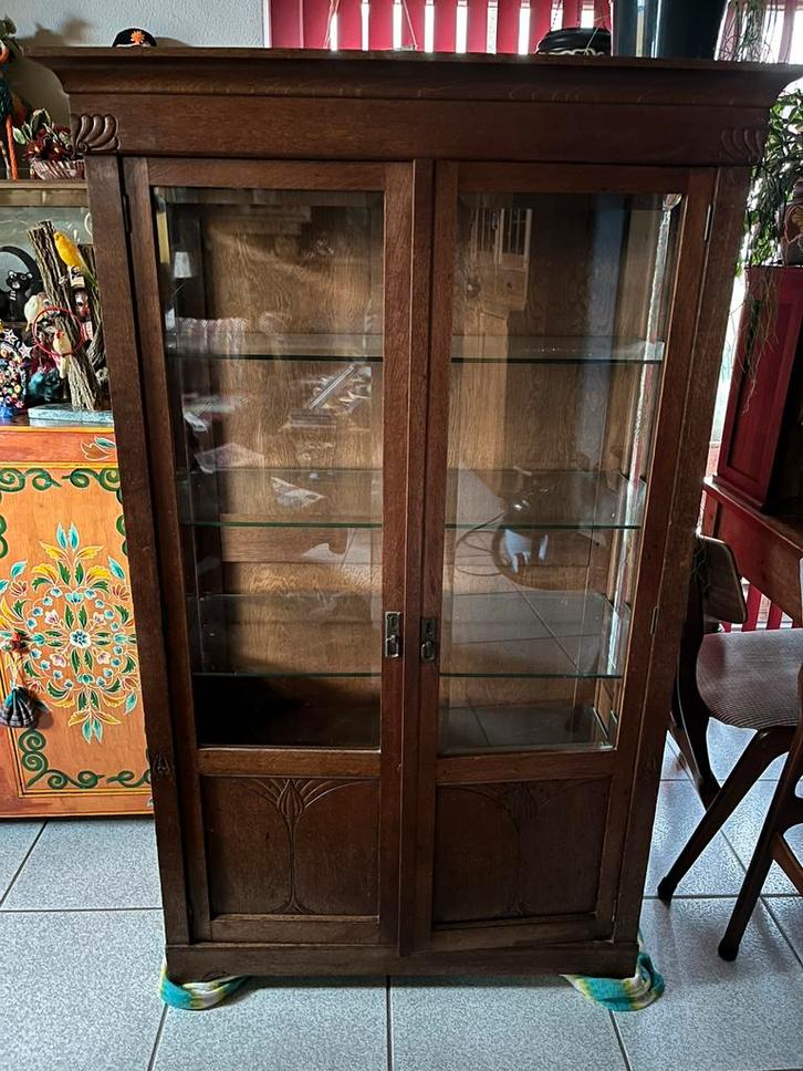 Antieke artdeco/Jugendstil vitrinekast met geslepen glas., Antiek en Kunst, Antiek | Meubels | Kasten, Ophalen