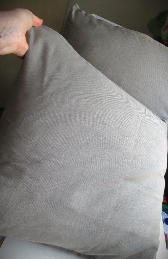 Kussen~mosgroen~Katoen~Gurli~50 cm~rits~ikea, Huis en Inrichting, Woonaccessoires | Kussens, Gebruikt, Grijs, Vierkant, Ophalen of Verzenden