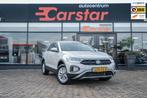 Volkswagen T-ROC 1.5 TSI Life Business|Virtual|Car-Play|Trek, Stof, Euro 6, 4 cilinders, 150 pk