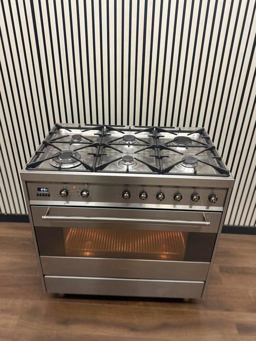 Luxe Smeg RVS 6 pits multifunctionele oven 90 cm, Witgoed en Apparatuur, Fornuizen, Zo goed als nieuw, Vrijstaand, Gas, 5 kookzones of meer
