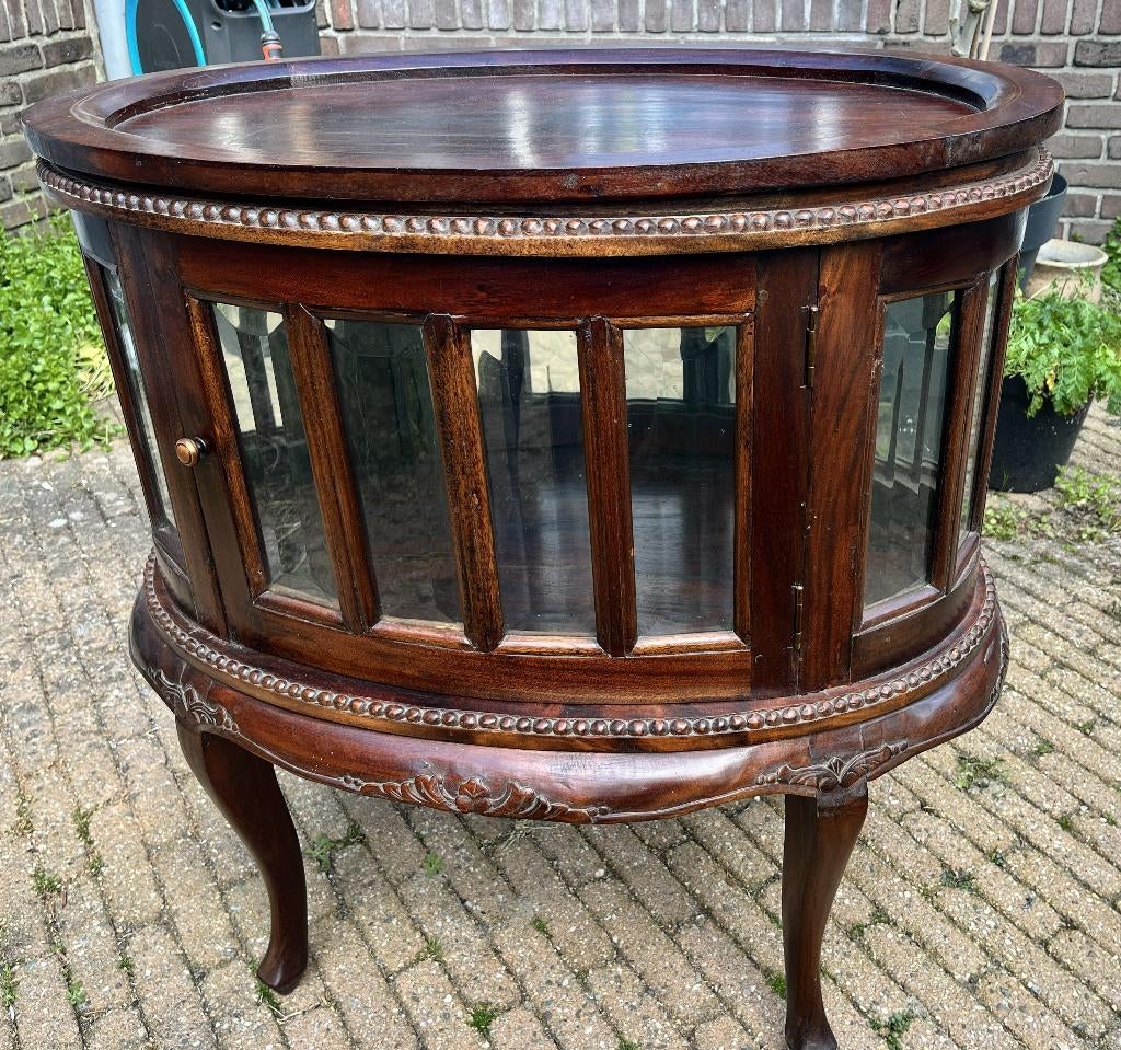 Ovaal Theekastje met facet geslepen glas en los dienblad, Ophalen