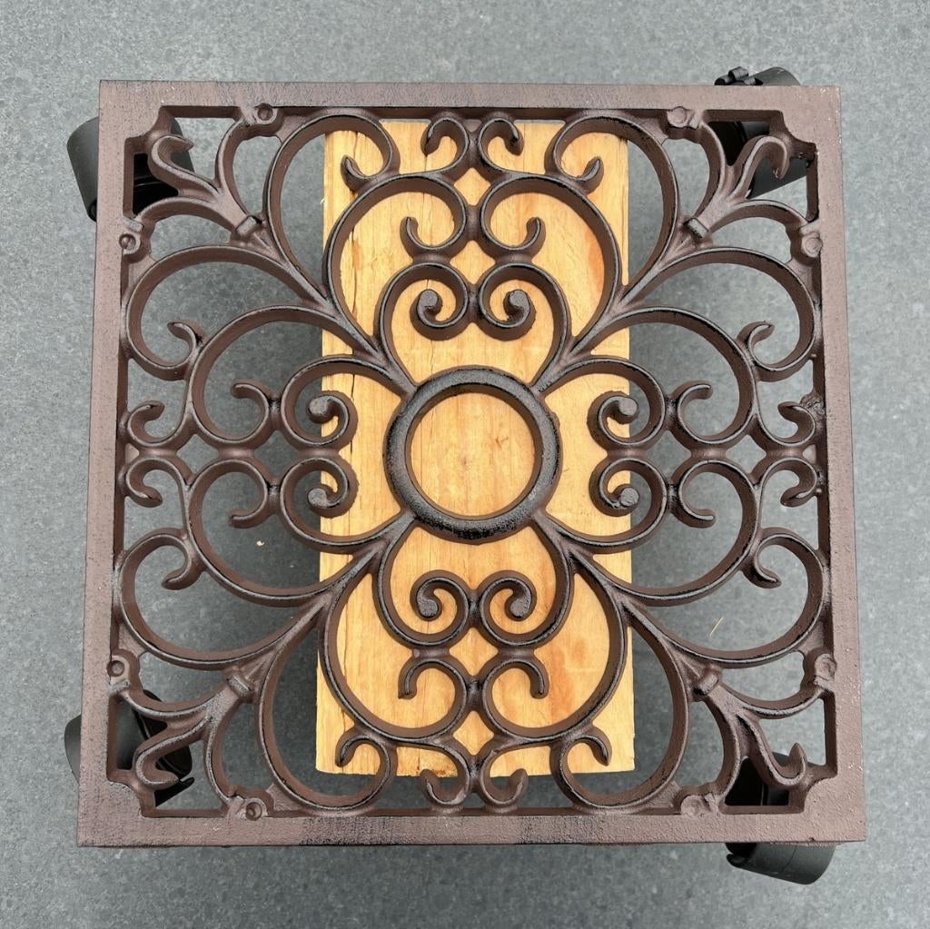 Gietijzeren planten trolley vierkant bruin op 4 wielen TG40, Euregioweg 225 Enschede, Minder dan 30 cm, Info@esschertdesign.nl