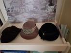doe me verzameling weg ouwe hoedjes, Kleding | Dames, Hoeden en Petten, Ophalen of Verzenden, Zo goed als nieuw, One size fits all