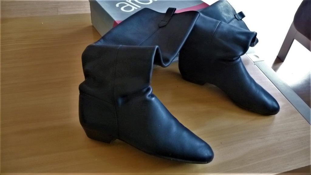 laarzen, Hoge laarzen, Zwart, Ophalen of Verzenden, Zo goed als nieuw