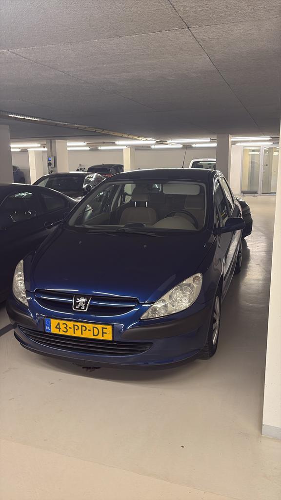 Peugeot 307 1.6 automaat 2004 Blauw, Auto's, 4 cilinders, Blauw, 1204 kg, Origineel Nederlands