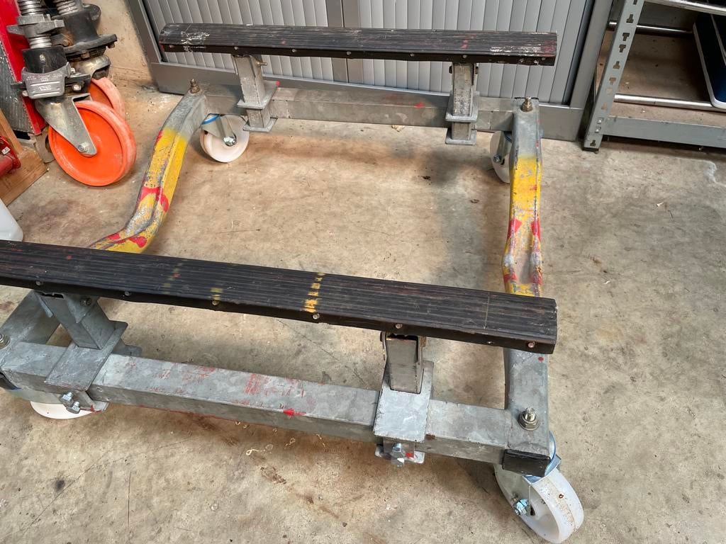 Bootkar op wielen - Handige verrijdbare bootstandaard, Watersport en Boten, Ophalen, Gebruikt, Overige typen