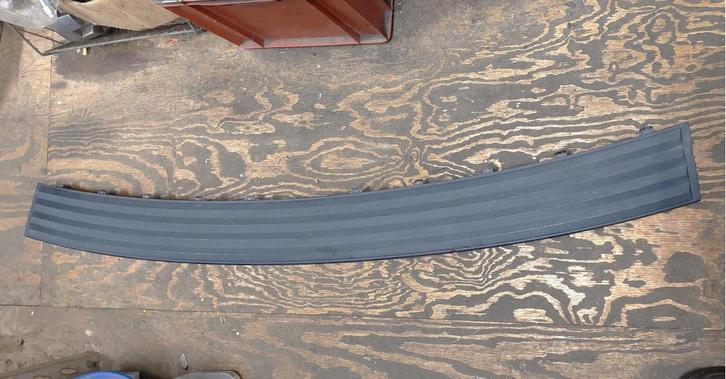 GMC Yukon achterbumper opstap 2007-2014, Auto-onderdelen, Carrosserie en Plaatwerk, Amerikaanse onderdelen, Overige automerken